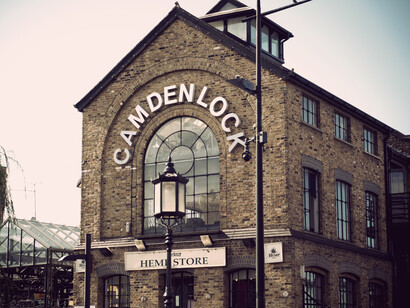Londres. Edificio principal del mercado de Camden