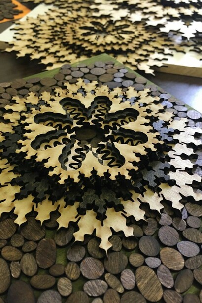 Joshua Abarbanel, Exhibition view. Courtesy of Taj Art