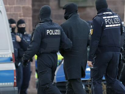 El caso, lejos de ser una excepción, evidencia la preocupante expansión de grupos neonazis en el país, muchos de ellos vinculados a redes internacionales y al ideario de figuras como James Mason, el “abuelo del terrorismo fascista