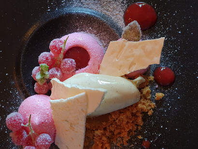 Château de Vault-de-Lugny: guests can indulge in desserts by chef pâtissière Karina Laval