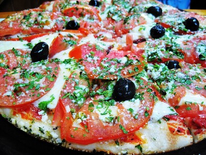 #Muza5K, Pizza a la napolitana con tomates frescos y ajo