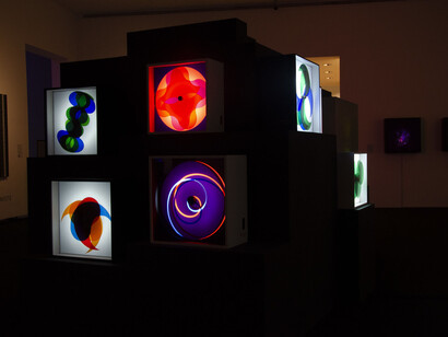 Benveniste/Rodríguez. Percepción e ilusión, vista de exhibición. Cortesía del Museo Nacional de Bellas Artes