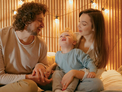 Reading together in the evening is a meaningful way for parents to connect with their children, reinforcing the importance of family time and nurturing relationships