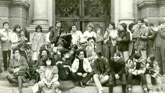 A diferencia de las expectativas iniciales, la masificación de Internet no ha garantizado una mayor libertad de expresión ni una mejora en la calidad informativa