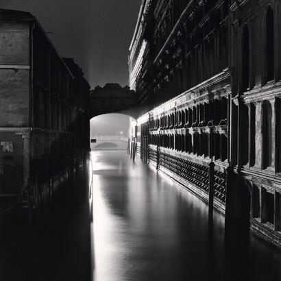 Michael Kenna, Ponte dei Sospiri, Venice, Italy, 1987. © Michael Kenna, Courtesy Robert Mann Gallery