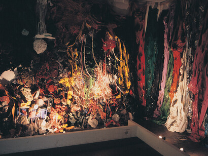 Art and China after 1989. Courtesy of Guggenheim Museum Bilbao
