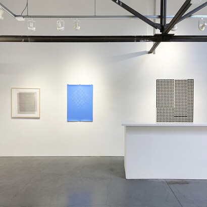 Various artists, Obsessive | Compulsive, exhibition view. Courtesy of Nancy Toomey Fine Art
