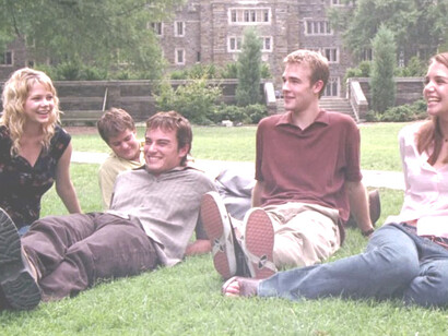 Fotografía promocional de la serie televisiva «Dawson crece», protagonizada por James Van Der Beek, Katie Holmes, Joshua Jackson y Michelle Williams