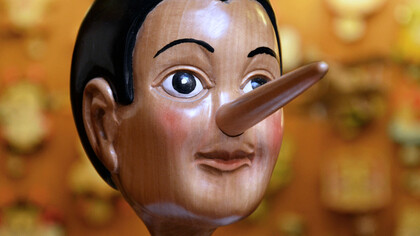 A Pinocho le crecía la nariz cada vez que decía una mentira