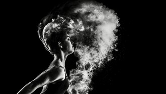 Ce problème est donc une question ancienne qui remonte aussi loin que la pensée humaine et les premiers développements de la philosophie