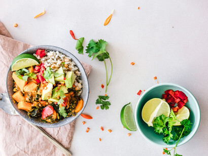 Reducing calories can be defined relative to the subject's previous intake before intentionally restricting calories