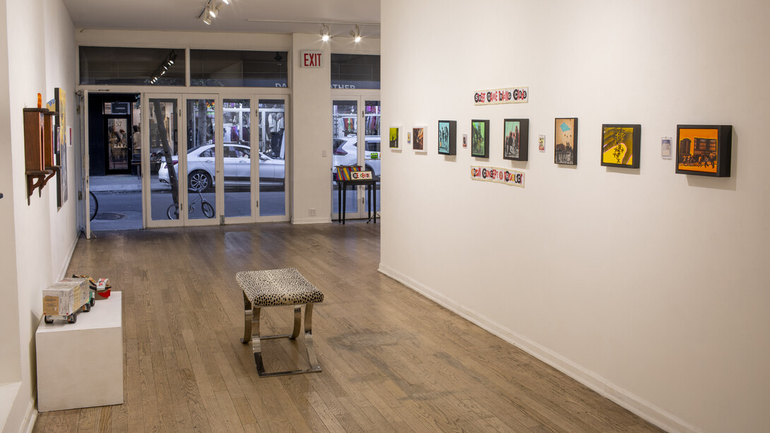 Al Díaz, Analog pulse, exhibition view. Courtesy of Van Der Plas Gallery