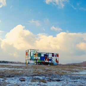 Rob Fischer, Good Weather (Glass House), 2014, installation view, glass, steel, screenprint ink, acrylic and latex paint, construction adhesive, lights, wires, 175 x 223 x 126 inches