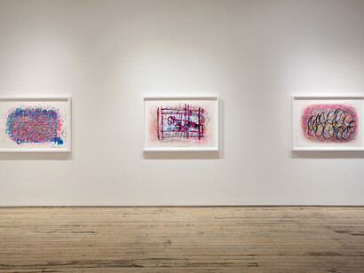 Dan Miller, Light bulb, socket, outlet, fan, exhibition view. Courtesy of Andrew Edlin Gallery