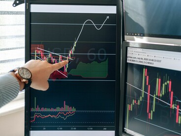 Finalmente, la lógica corporativa terminó por reemplazar los valores humanos, la belleza y las relaciones por métricas e indicadores comerciales