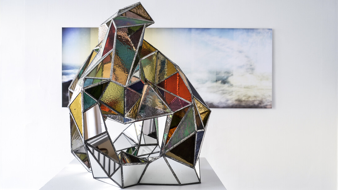 Shahla K. Friberg, Exploration in self-illumination, 2022 (2). Glass, leadfree solder, copper foil, 78 x 73 x 68 cm