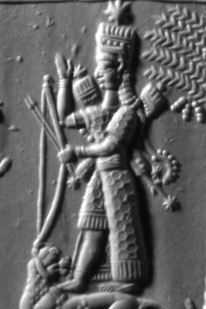 Le feste dedicate a Ishtar erano momenti di grande importanza per le comunità mesopotamiche, che celebravano con offerte di cibo, sacrifici e processioni