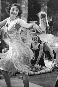 Ragazze Flapper, la generazione di donne degli anni venti del XX secolo nel mondo anglosassone