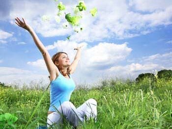 Uno stimolo dolce e leggero attiva risorse interne che poi cominciano a lavorare per conto proprio generando un circolo virtuoso che permane nel tempo