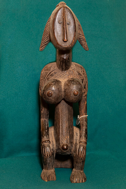 Various artists, Beauty as rhythm, exhibition objects. Courtesy of The State Hermitage Museum