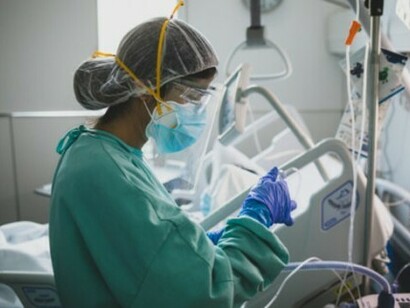 Médico en labores durante la pandemia