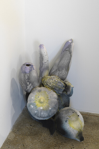 Grace Sachi Troxell, Blue, slip-cast pumpkin, garlic, squash, radish, cucumber, and turnip
2021, 19x18x17 inches. Courtesy of the artist and Alison Bradley Projects, NYC