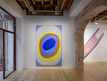 Giulio Turcato, Cosmic Infinity, vista della mostra. Per gentile concessione di The Secci Gallery