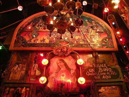 Decoración en las paredes de Andrés carne de res