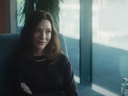 Cate Blanchet plays Kathryn, a deeply layered and enigmatic character—equal parts composed, calculating, and quietly vulnerable