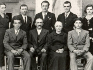 Mémoire vivante : la famille Cervi, symbole de résistance italienne, dont le simple repas de pâtes est devenu un acte de courage et d’engagement contre le fascisme