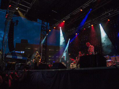 La cancelación de su show en 2016 había dejado una herida abierta entre los fans uruguayos, que finalmente se cerró con una noche inolvidable en el Auditorio del Sodre