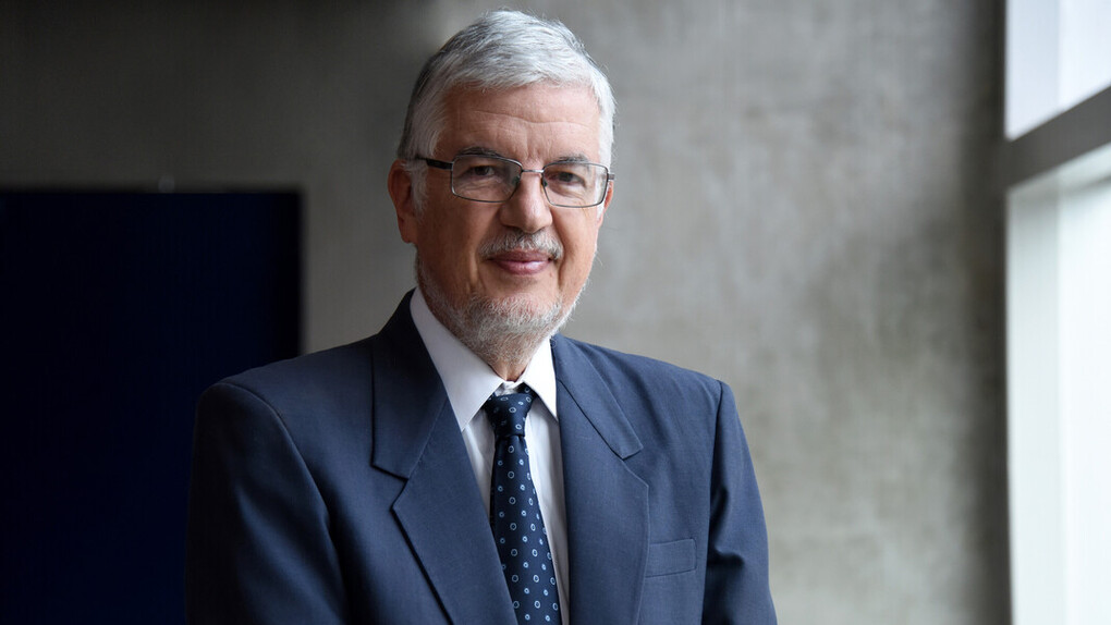 Dr. José María Gutiérrez, galardonado con el Premio Nacional de Cultura Magón. Foto: Archivos Universidad de Costa Rica