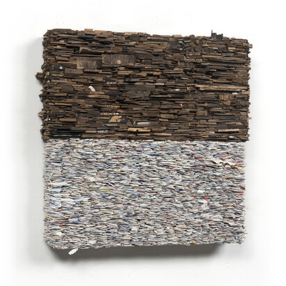 Leonardo Drew b. 1961, Number 11C 數字 11C, 2015, Wood and paint chips 木材和漆片, 60 x 61 x 11 cm (23 1/2 x 24 x 4 in.)