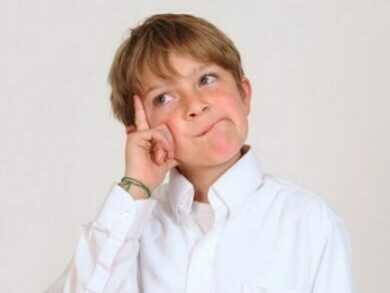 Un bambino pone circa 40.000 domande tra i due e i cinque anni