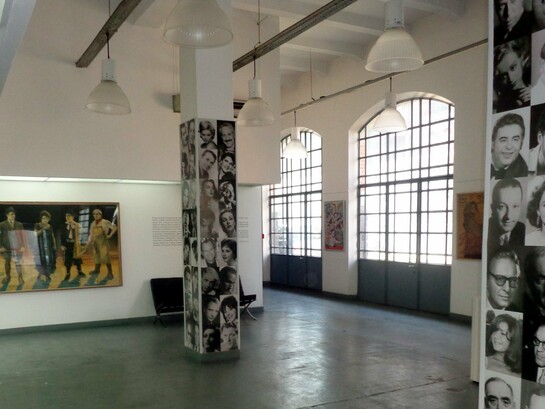 The interior of Film Museum Pablo Ducrós Hicken in Buenos Aires, Argentina by Roberto Fiadone, CC BY-SA 4.0, via Wikimedia Commons