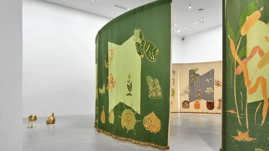 Valérie Mannaerts, Antennes, vue de l'exposition. Avec l'aimable autorisation du M-Museum Leuven