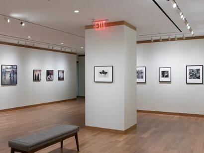 Sabiha Çimen and Mary Ellen Mark, The girls, exhibition view. Courtesy of Howard Greenberg Gallery