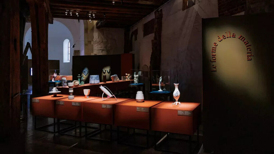 In the name of clay: 50 years of italian ceramic art, exhibition view. Courtesy of Museum of Decorative Arts and Design