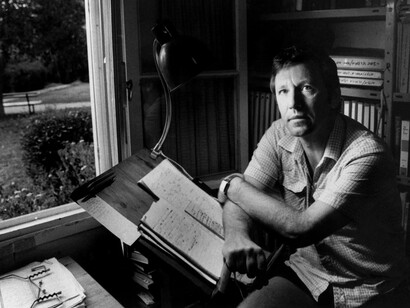 Amos Oz