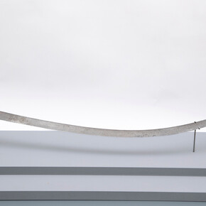 Owned by Imam Saif bin Sultan al-Yarubi (Qaid al-Ard’), Sabre (shamshir), 1675. Courtesy of The State Hermitage Museum