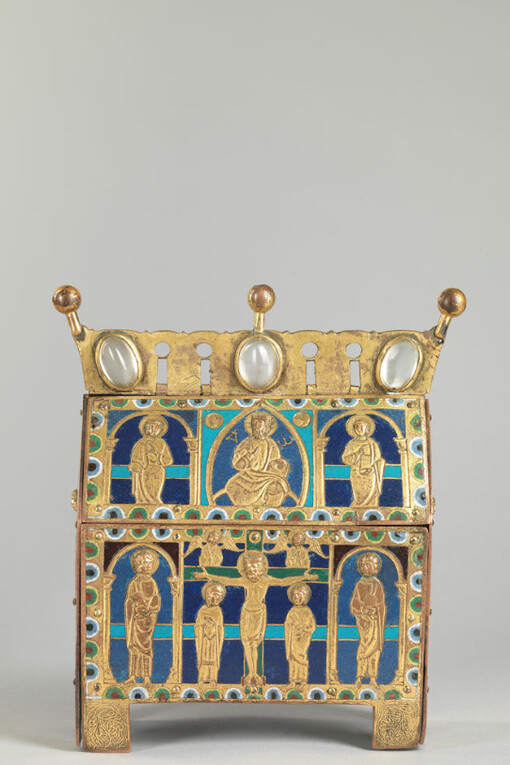 Of Earth and Heaven: Art from the Middle Ages, installation view courtesy of Luhring Augustine, New York and Sam Fogg, London.