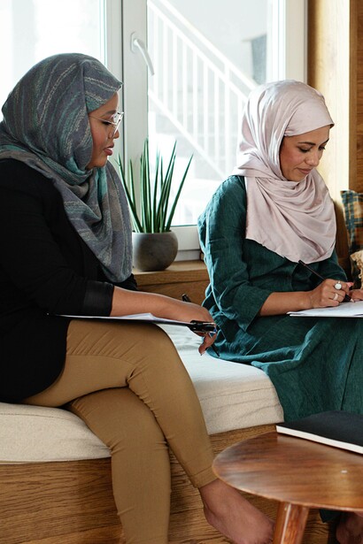 Two women offer to discover ways to serve earthquake victims