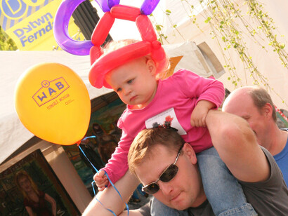 The Funky Ferndale Art Fair, past edition. Courtesy of The Funky Ferndale Art Fair