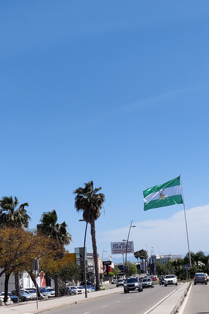 Jerez de la Frontera, pertenece a la Comunidad Autónoma de Andalucía y forma parte de la provincia de Cádiz, España