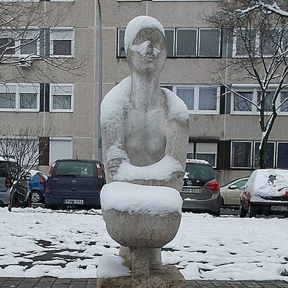 Jelena Veszely, "Meditación", escultura, 1973-1980