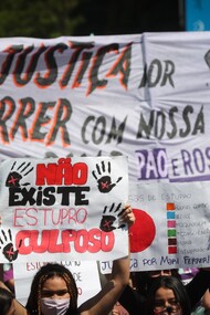 Manifestações de protesto pedindo justiça por Mari Ferrer