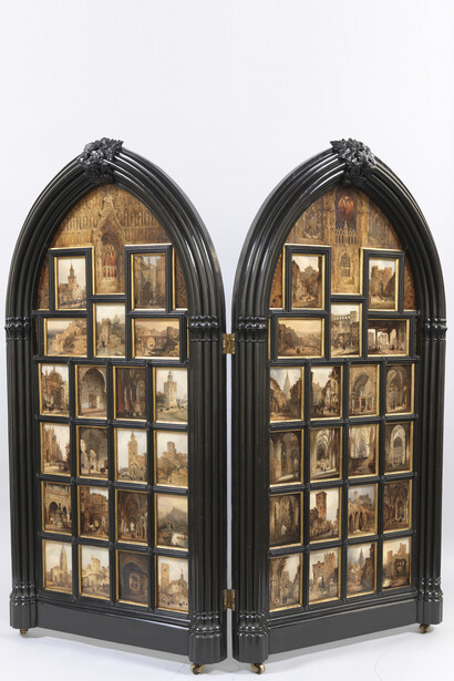 Díptico con 42 Vistas Monumentales de Ciudades Españolas, Peréz Villaamil, Óleo sobre hojalata y marco neogótico, 172,5 x 182 cm (montaje del siglo XX como biombo), Madrid, Museo Nacional del Prado
