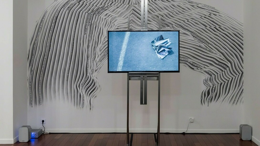 Fiona Banner, Au Cœur des Ténèbres, Exhibition view. Courtesy of mfc - michèle didier