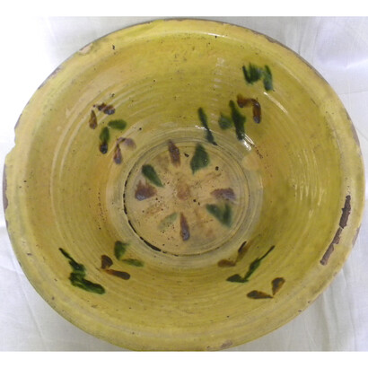 Νεότερα Χρόνια, Glazed Bowl with painted floral decoration, end of 19th century, Private Collection
