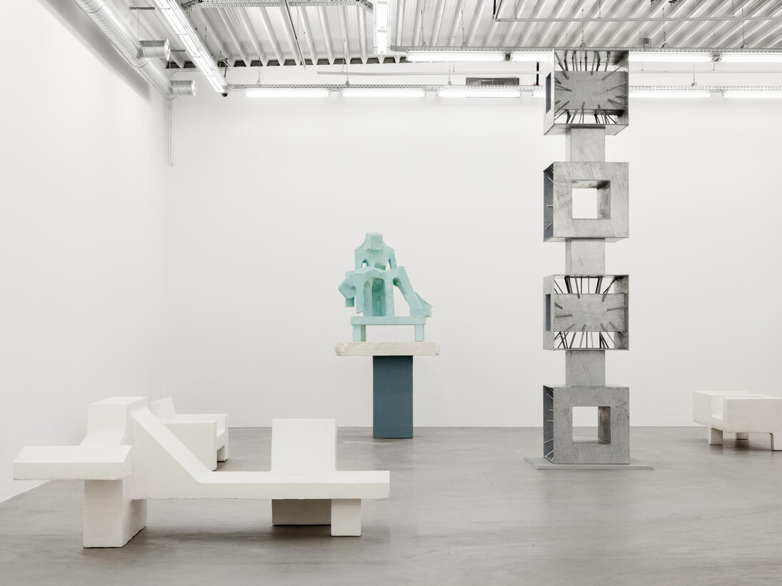 Joep Van lieshout ‘Primitive modern’ at Almine Rech Gallery in Brussels. Courtesy of the Artist and Almine Rech Gallery. Photo: Sven Laurent - let me shoot for you
